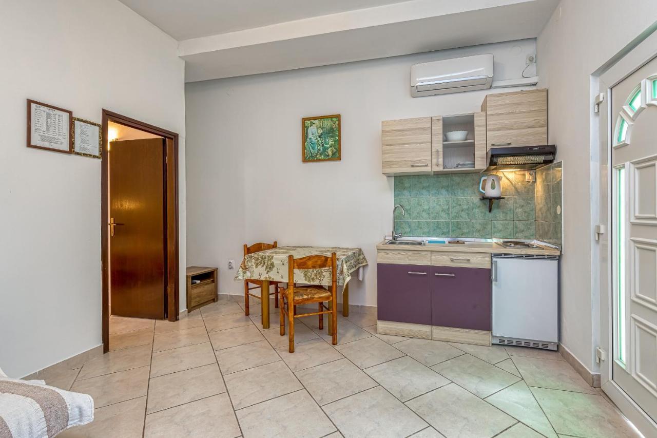 Apartments Bastovanovic Rovinj Extérieur photo